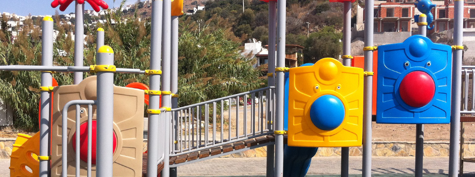 Spielplatz, ca. 600m vom Ferienhaus entfernt